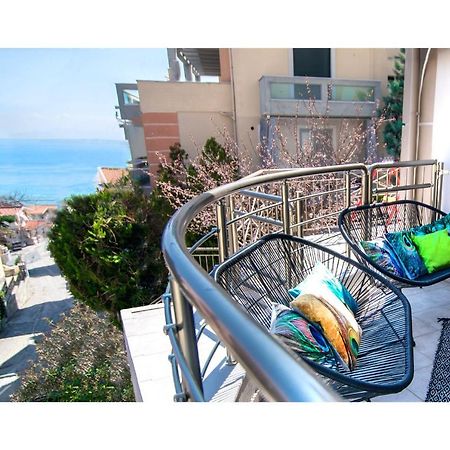 Апартаменты Sea Breeze Flat Кавала Экстерьер фото